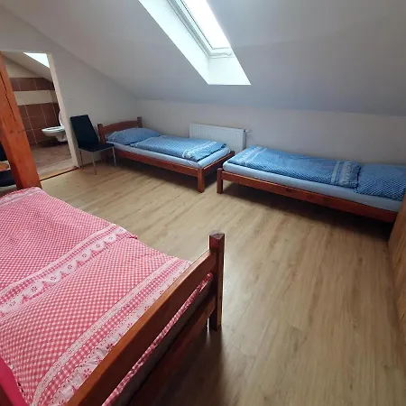 Hrusická Restaurace A 3* Hrusice