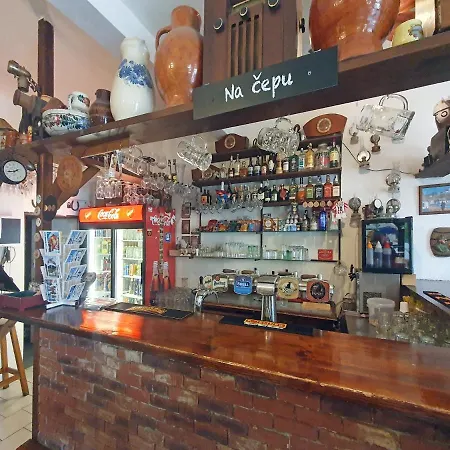 Hrusická Restaurace A 3*