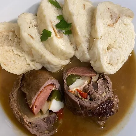 Hrusická Restaurace A Affittacamere 3*