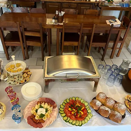 Penzion Hrusická Restaurace A