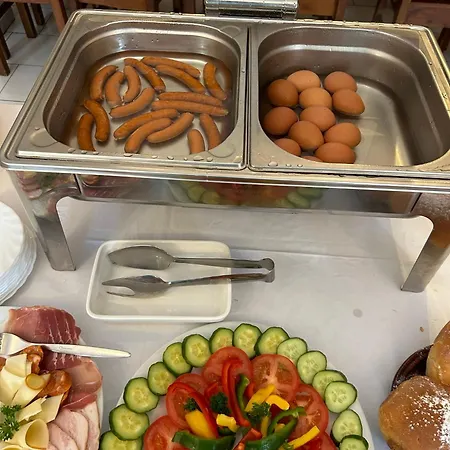 Гостевой дом Hrusicka Restaurace A