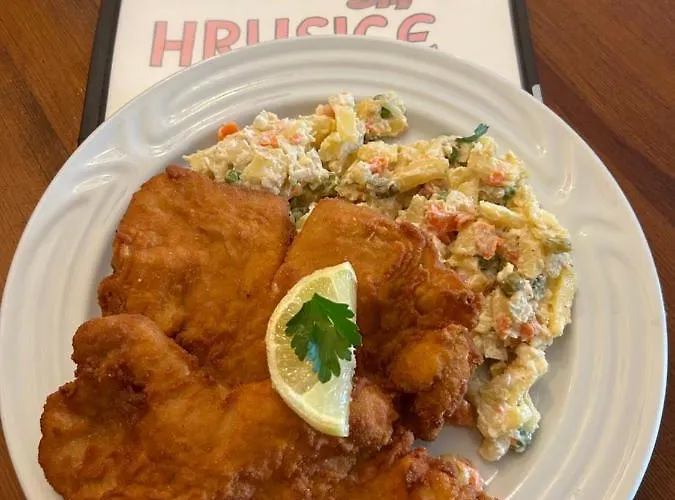 Konukevi Hrusicka Restaurace A