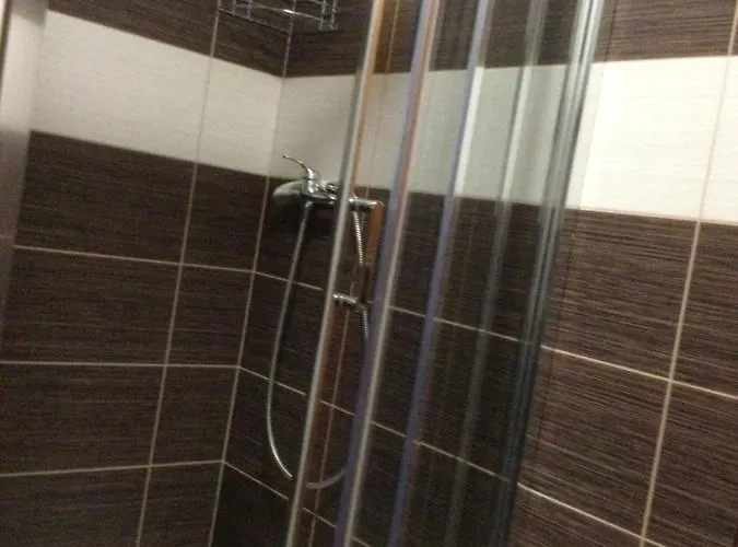 Hrusicka Restaurace A Konukevi 3*