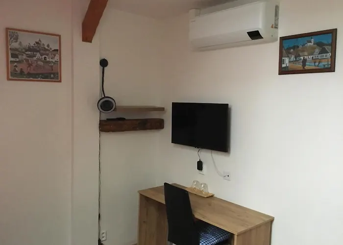 Penzion Hrusická Restaurace A